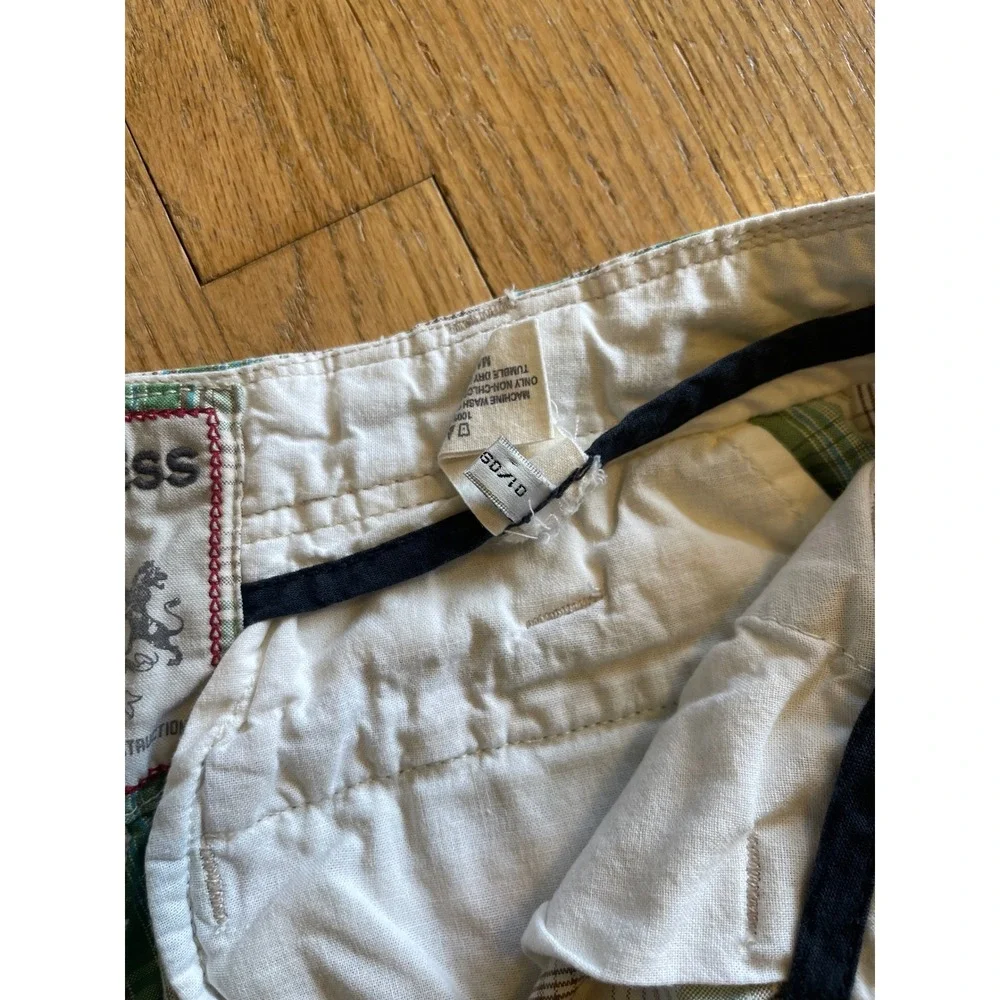Y2K Cargo Express Mens Green White Plaid Cotton Flat Front Casual Shorts Size 31